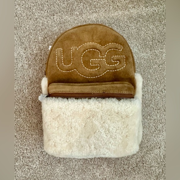 UGG Mini Backpack with Sheepskin - Picture 6 of 6
